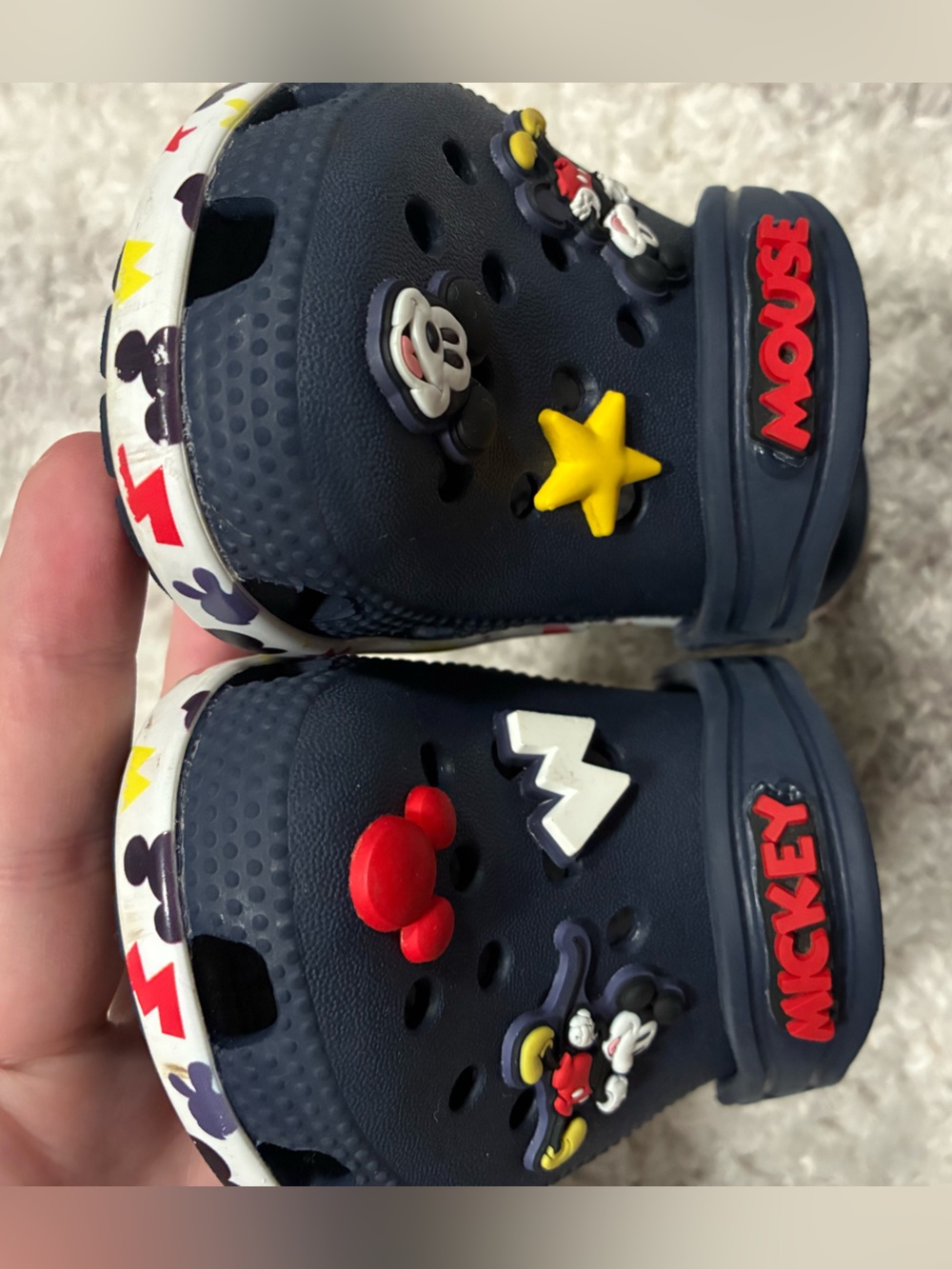 Mickey Mouse Toddler Crocs 8c - Picture 4 of 9